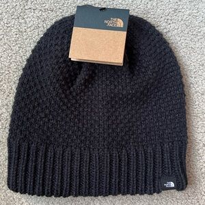The North Face Women’s Purrl Stitch Beanie NWT, one size